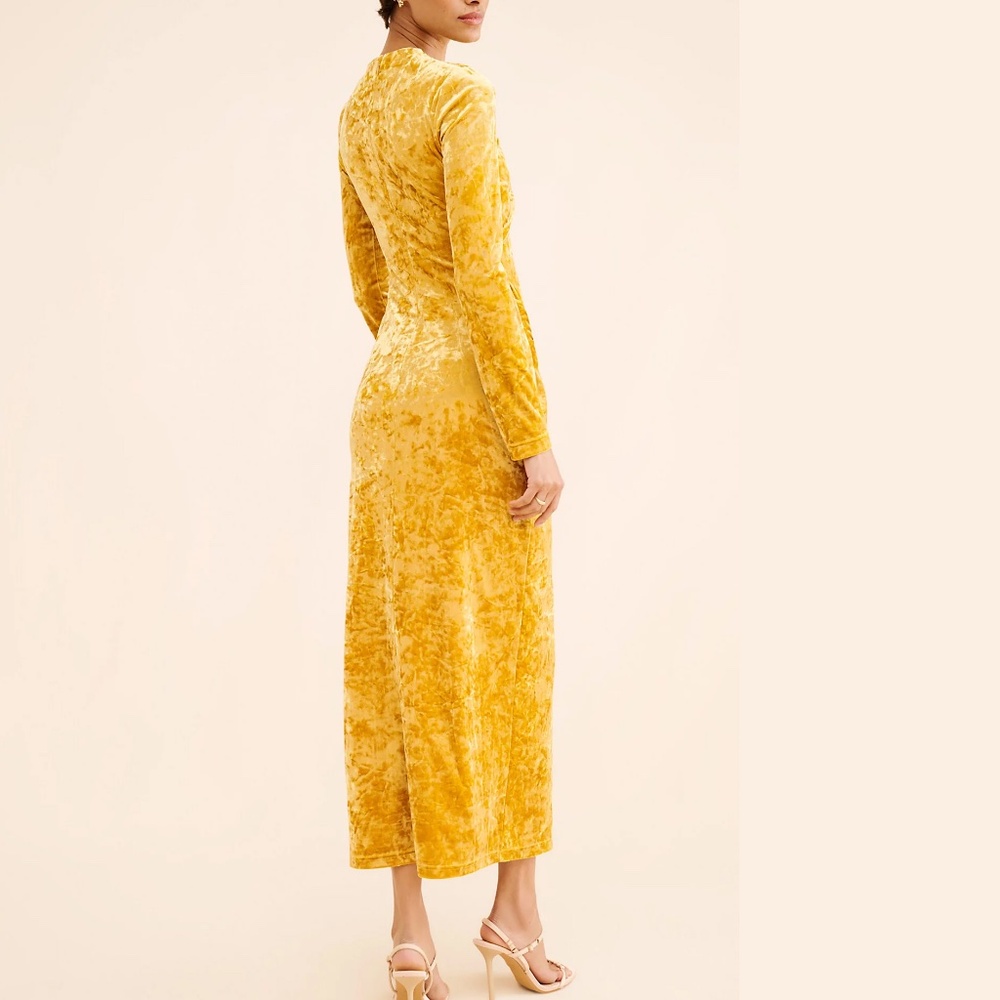 Significant Other Narin gold Velvet Long Sleeve Dress sz 8 - Picture 3 of 7